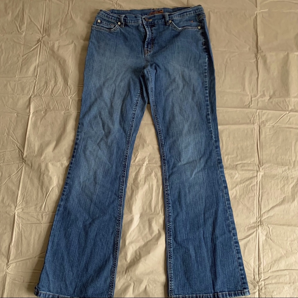 Jeans, mid-rise, boot leg, Junior Size 11, Grane